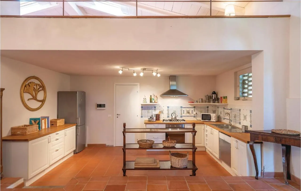 Borgo Basso Barberino Val d'Elsa 0*,