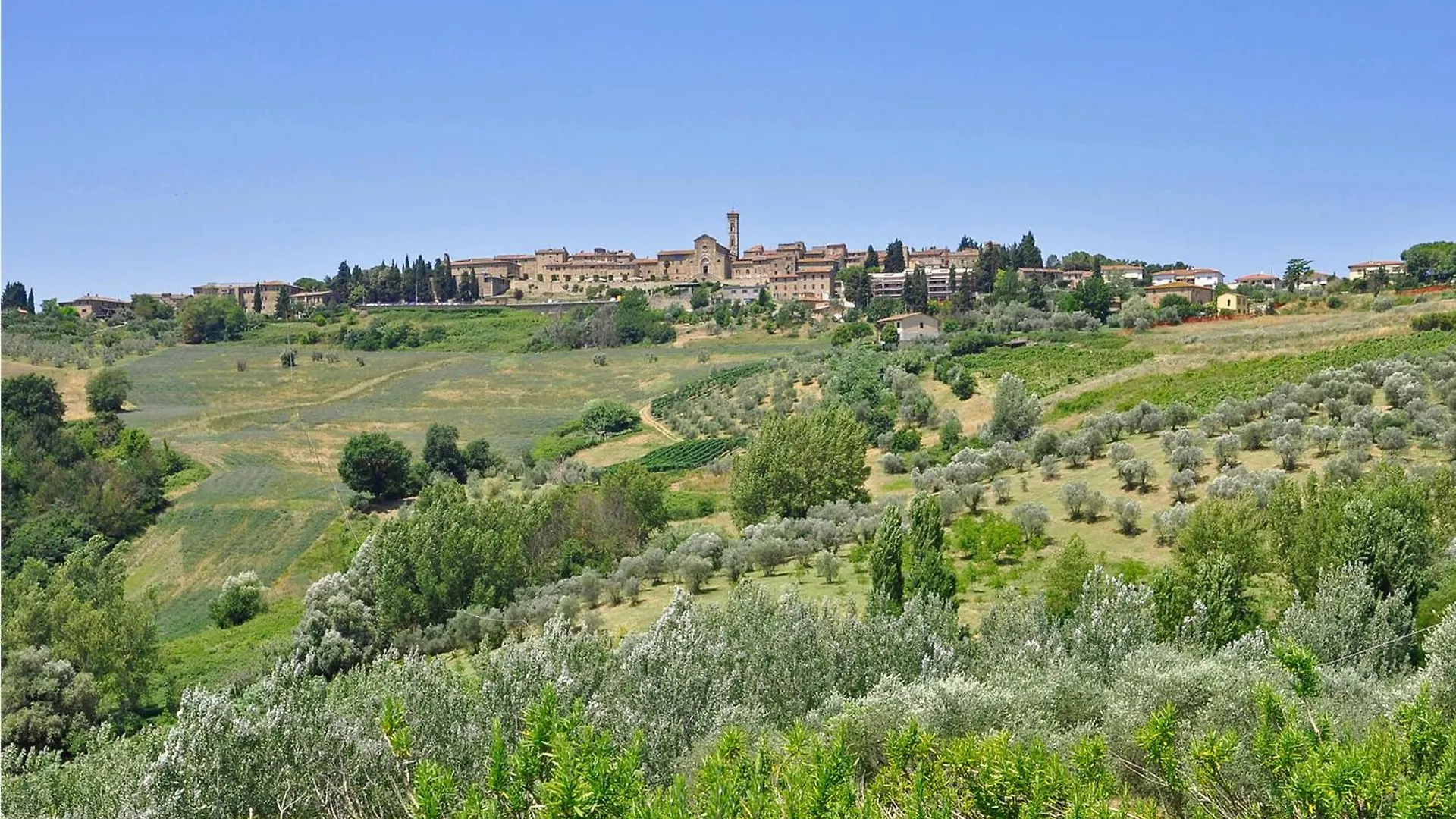 Borgo Basso Barberino Val d'Elsa